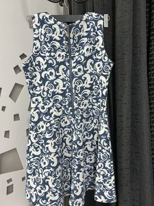 Blue &amp; White Floral Sleeveless Dress