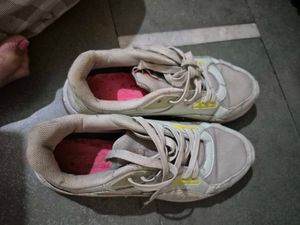 Lightweight Women's Sneakers