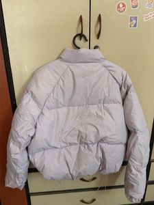 Stylish Puffer Jacket - Light Lavender