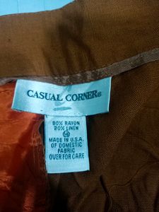 Straight Pant In Rust Colour