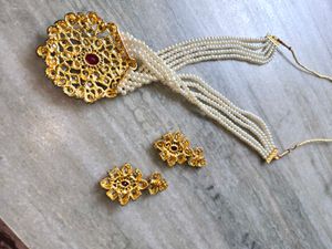 Elegant Pearl Necklace &amp; Earrings Set