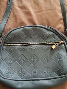 Gray color bag in elegant look
