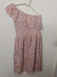One Hand Light Pink Lacy Dress