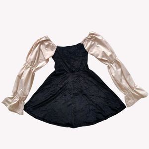 Gothic Style Puff Sleeve Dress