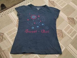 Basic White Sleeveless Crop