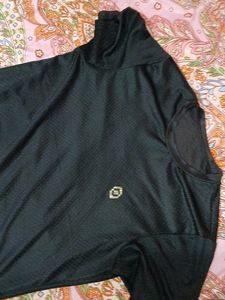 Activewear Men's Black T-Shirt