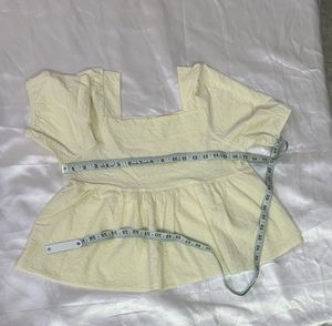PRETTY Chic Textured Square Neck Top