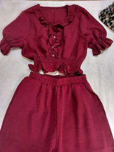 Cute Maroon Ruffle Co-ord Set ♥️🍒