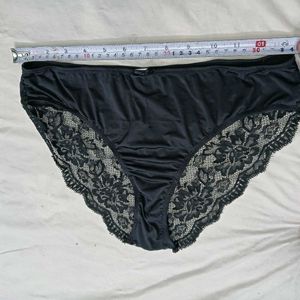 Black Lace 🤎 Trim Briefs