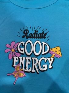 Radiate Good Energy Graphic T-Shirt🫶🏻