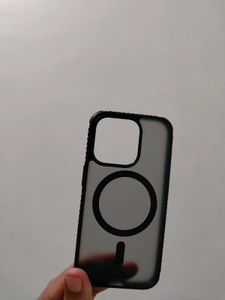Smoky Black MagSafe Compatible Case IPHONE 15 PRO