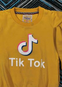 TikTok Graphic Sweatshirt