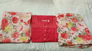 Elegant Floral Kurta Set