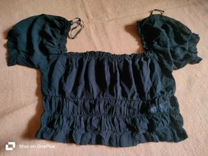 🔥🔥Price Drop 🔥Forever 21  Fancy top 🖤