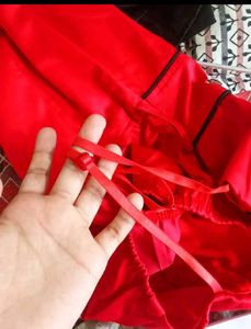 Price🔽Ravishing Red With Black Sash ♥️