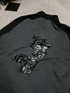 Nike drifit ( Windcheater )