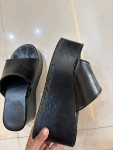 Black Platform Slide Sandals