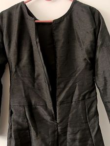 Black Full Sleeve Gown