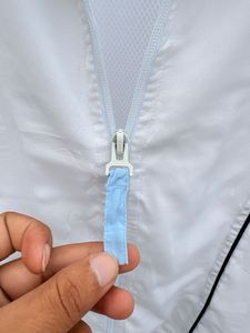 White Sleeveless Vest