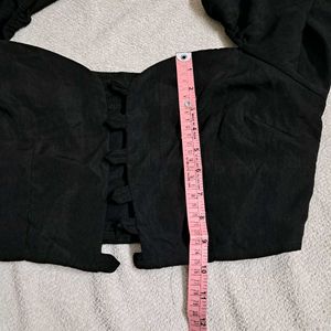 Edgy Black Square Neck Puff Sleeve Crop Top