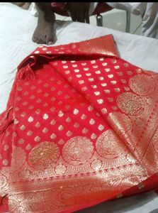 🔥zari wark heavy 💕Red Banarasi Silk Saree🔥