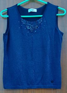 CROCODILE Navy Top
