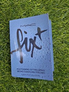 MAC Fix+ Multitasking Setting Spray Sample