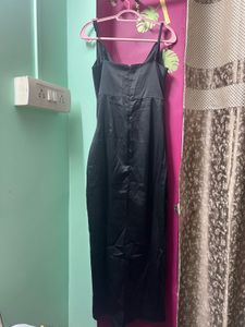 Magre Black Cowl Neck Ruched Midi Dress