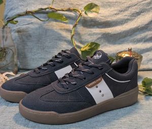 Women's sneakers size EU40/ 7