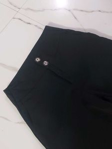 Straight pant for women