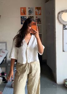 Casual White Cropped Top