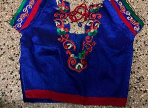 Red &amp; Green Embroidered Saree