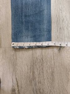 Ma6242 American Eagle jeans waist 32 inches