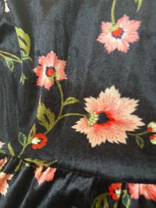 Chic Black Floral Long Sleeve Dress