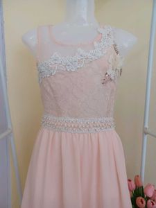 Elegant Pink Formal Dress