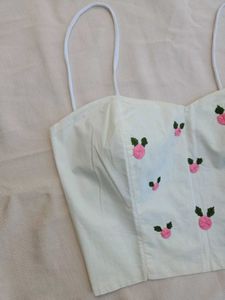 Cute Floral Embroidered Crop Top/blouse
