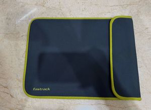 Chumbak - Laptop sleeve