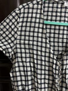 Pretty Check Top With Tying Style For Sale