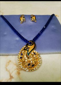 Brand New Blue Diamond Cut Necklace With Earing