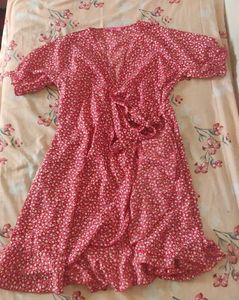 RED FLORAL PRINTED MINI WRAP DRESS❤️
