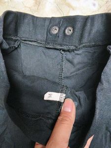 Comfortable Black Leggings