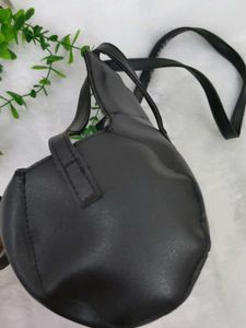 Chic Black Mini Handbag
