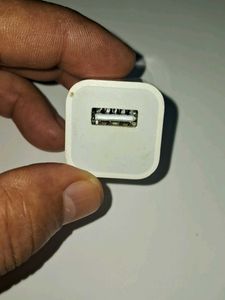 Apple Power Adapter pick up 1