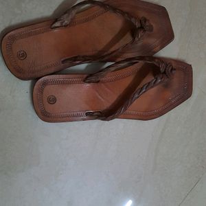 Kolhapuri Pure Leather Chappals