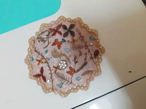Combo Of Two Resin Tea Coaster With 1 Stand