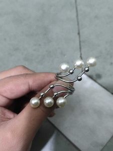 Unique Pearl &amp; Silver Tone Ring