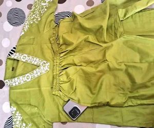 Embroidered Kurta And Bottom Set