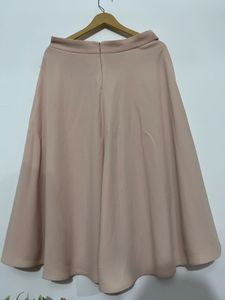 Elegant Flowy Midi Skirt