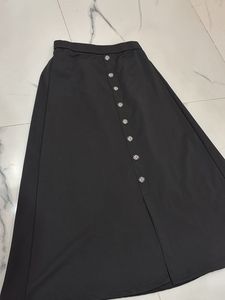 Stylish Button-Up Black Skirt