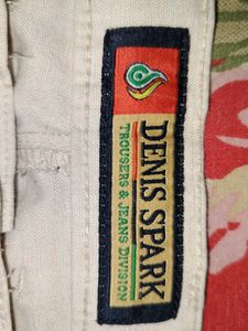 Cream Chinos pants